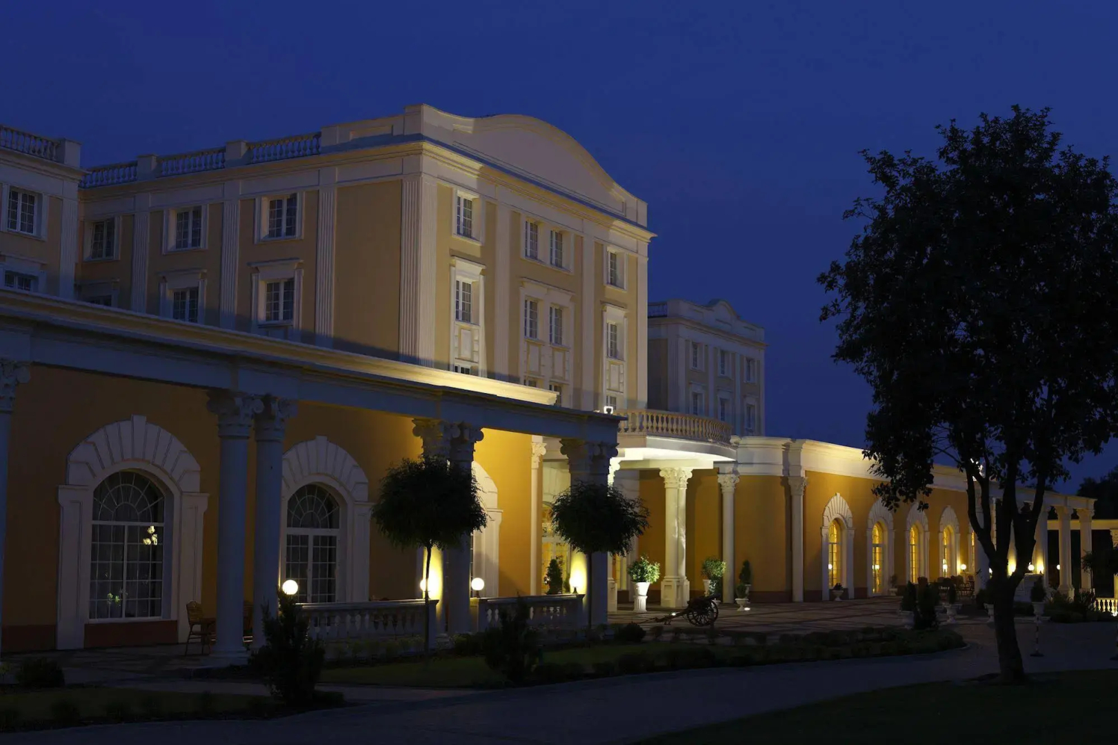 Windsor Palace Hotel