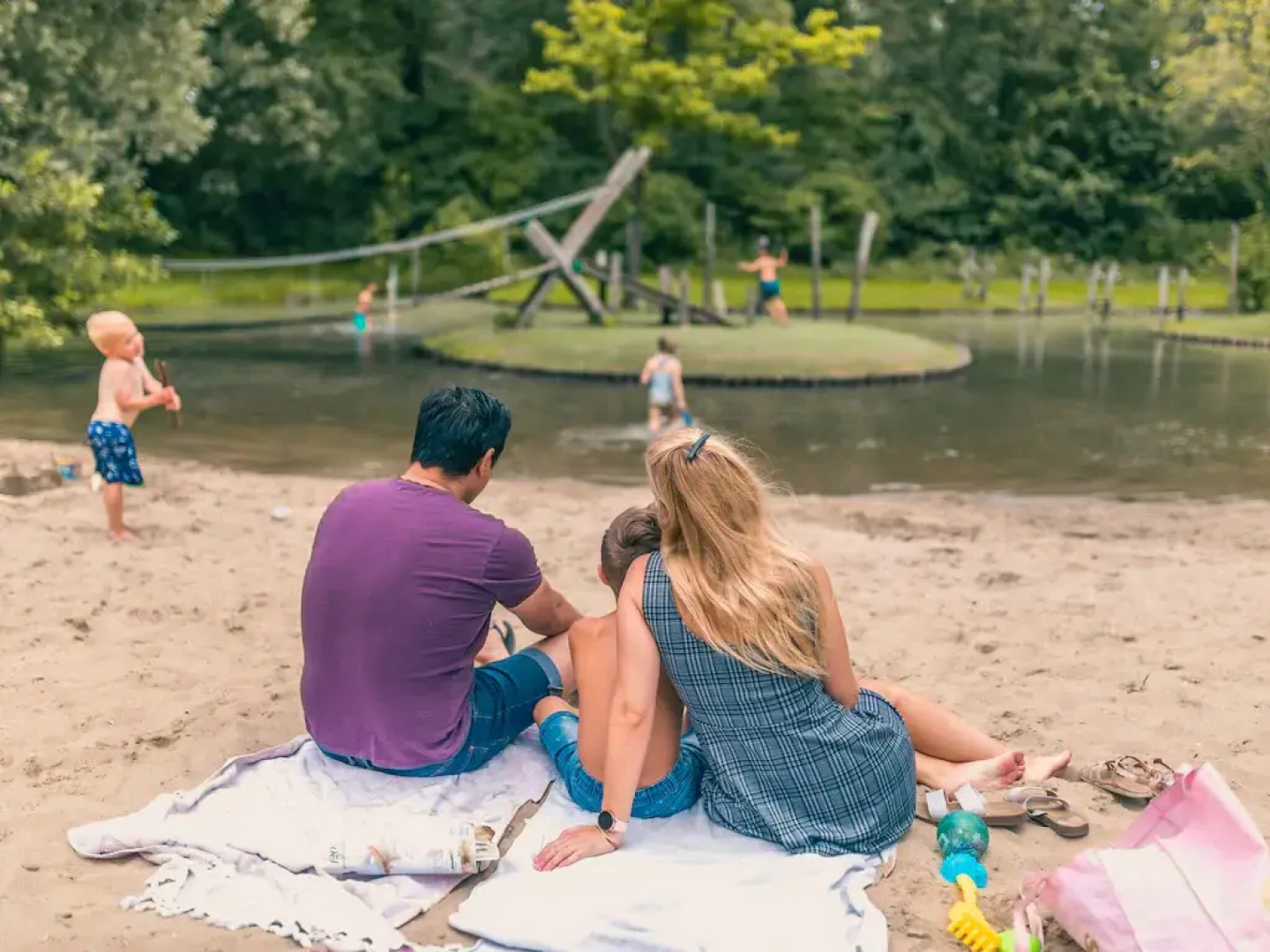 Cozy Chalet 20 km From Utrecht