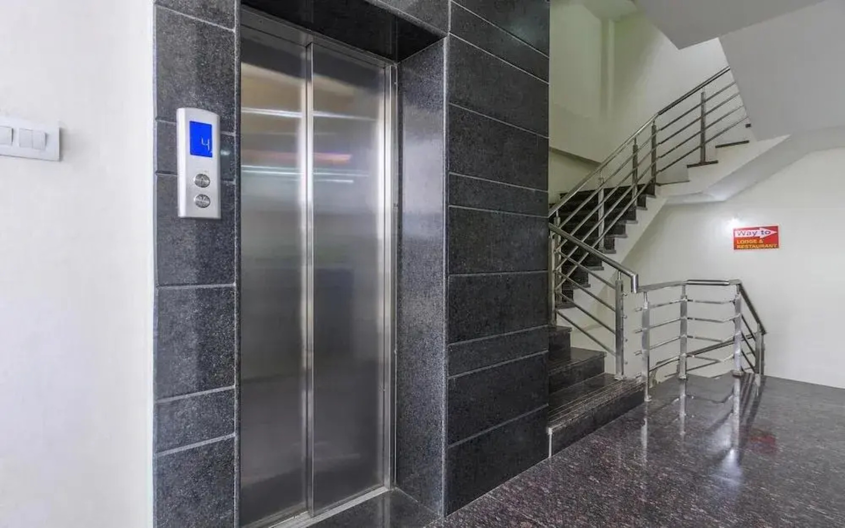 Hotel Karavali Residency