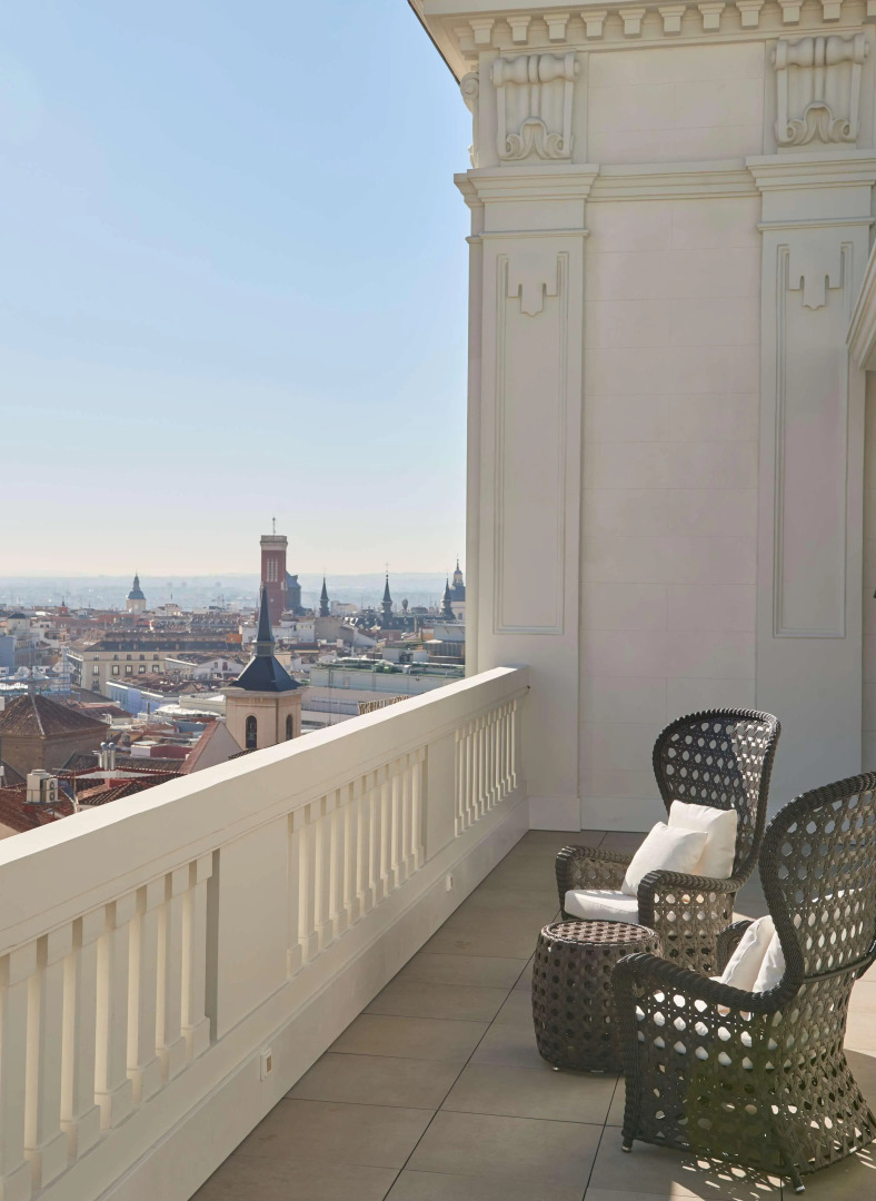 Отель Hyatt Centric Gran Via Madrid