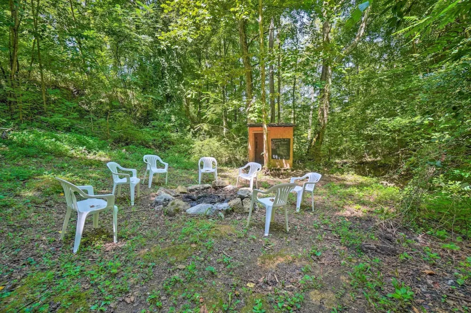 Peaceful Sevierville Home w/ Private Hot Tub!