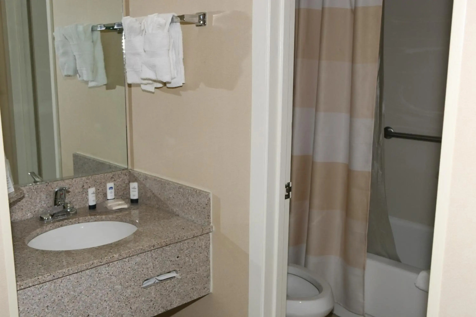 Baymont by Wyndham Kalamazoo East