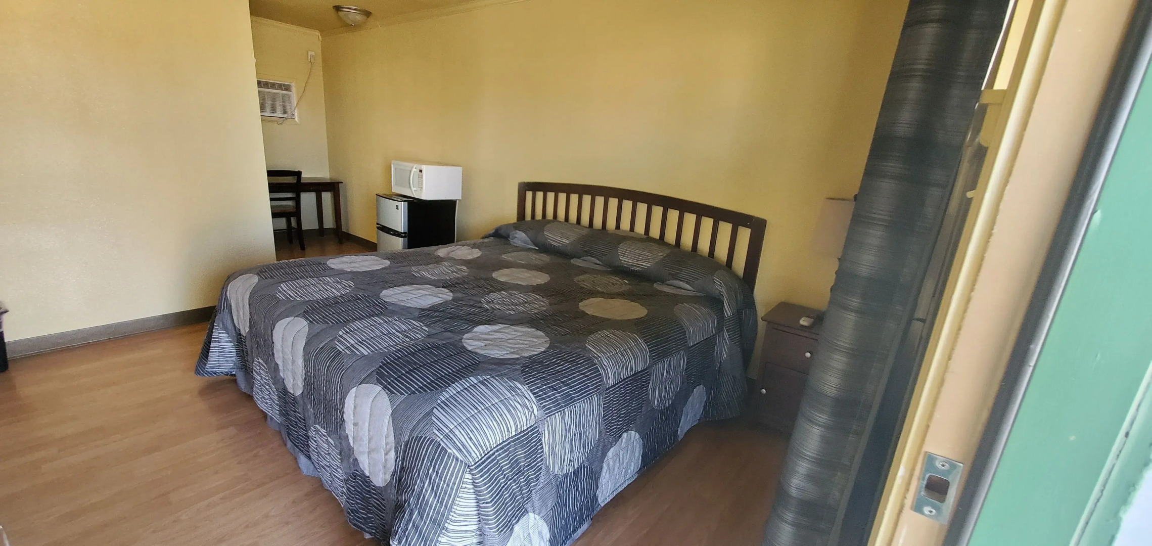 Town and Country Motel