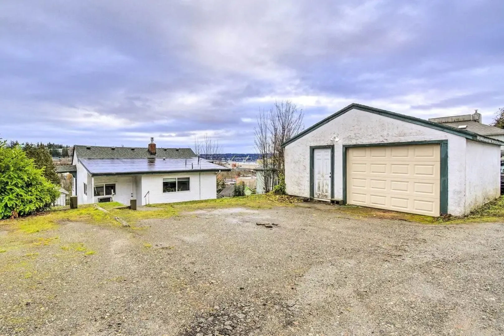 Bremerton Apartment 2 Mi to Boardwalk!