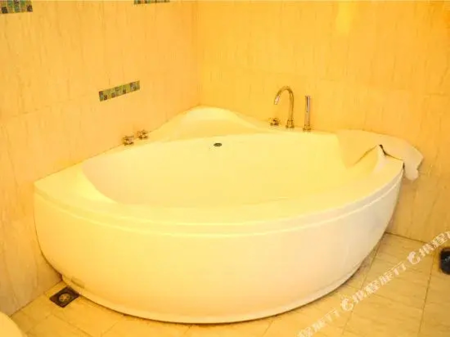 Yuanhai Guanfu Hotel