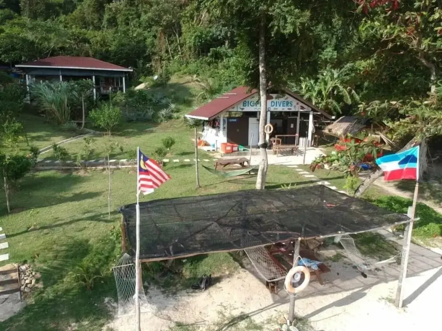 Bigfin Beach Resort