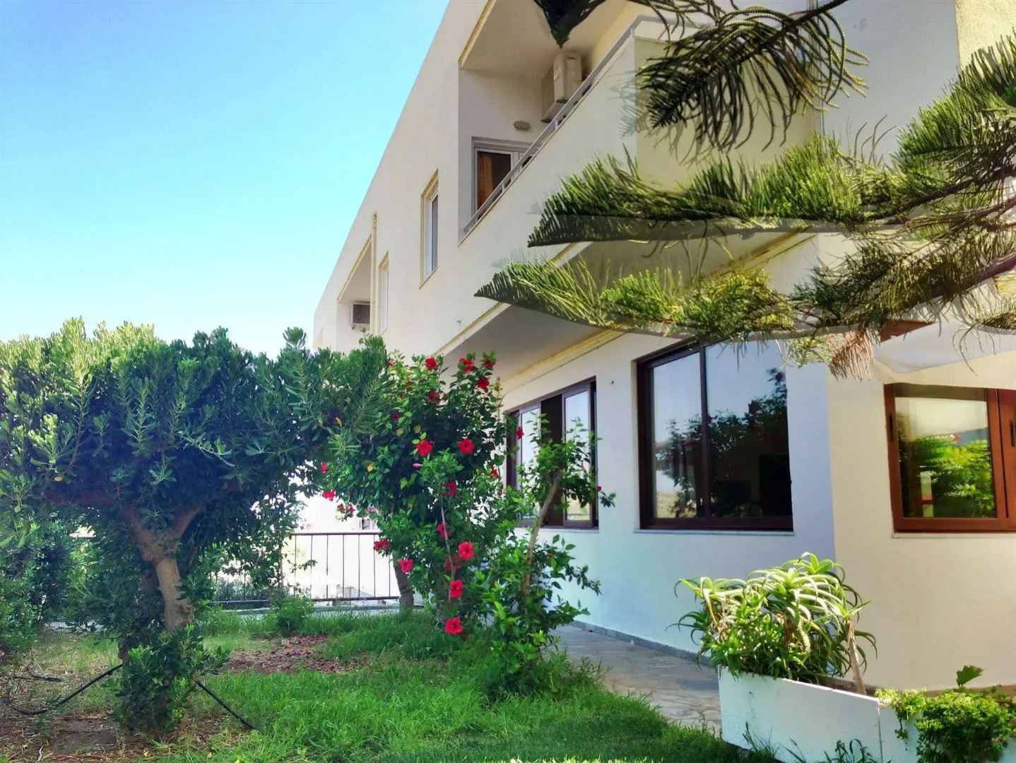 Mastorakis Hotel And Studios