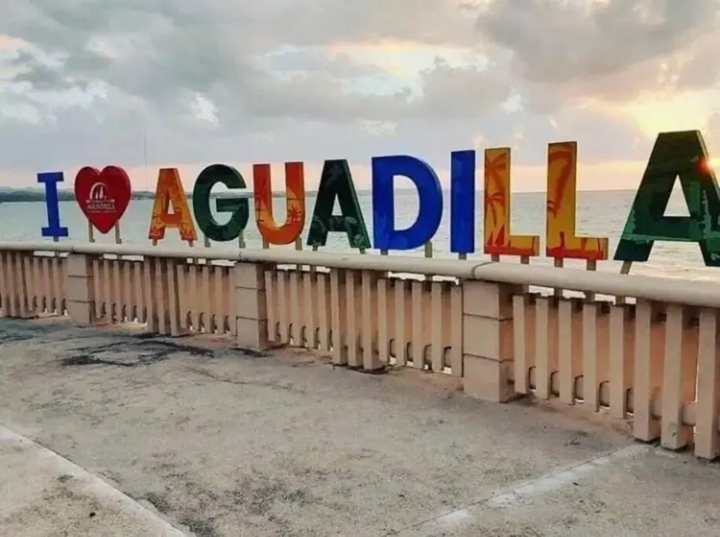 Summer all year! Oceanfront with Pool A/C