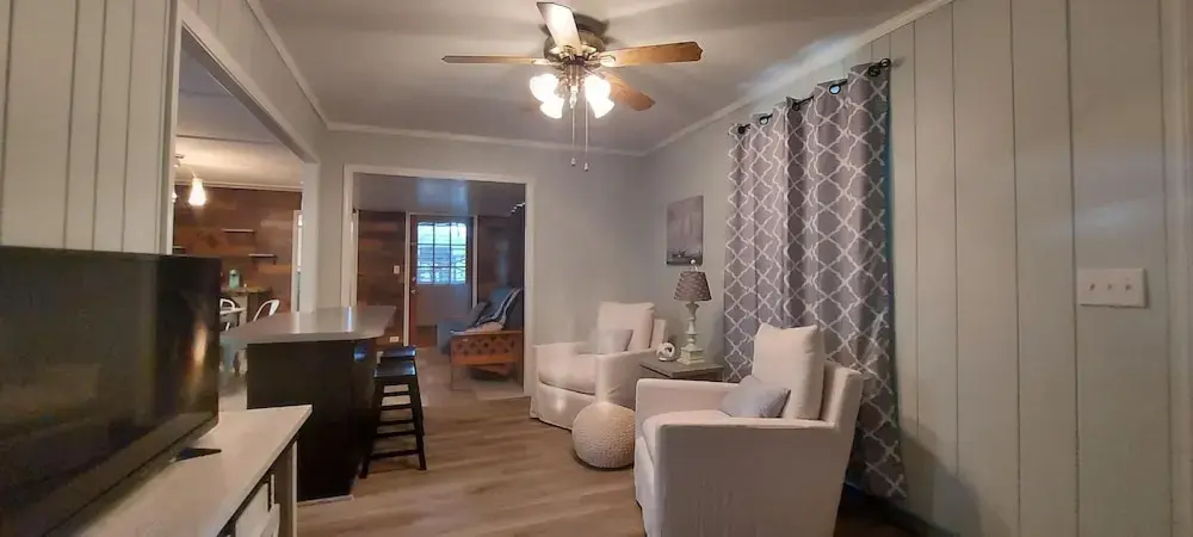 Kozy Cove Cabin - 1 Block to Lake Boat Launch - Covered Boat Parking - Lake Fun