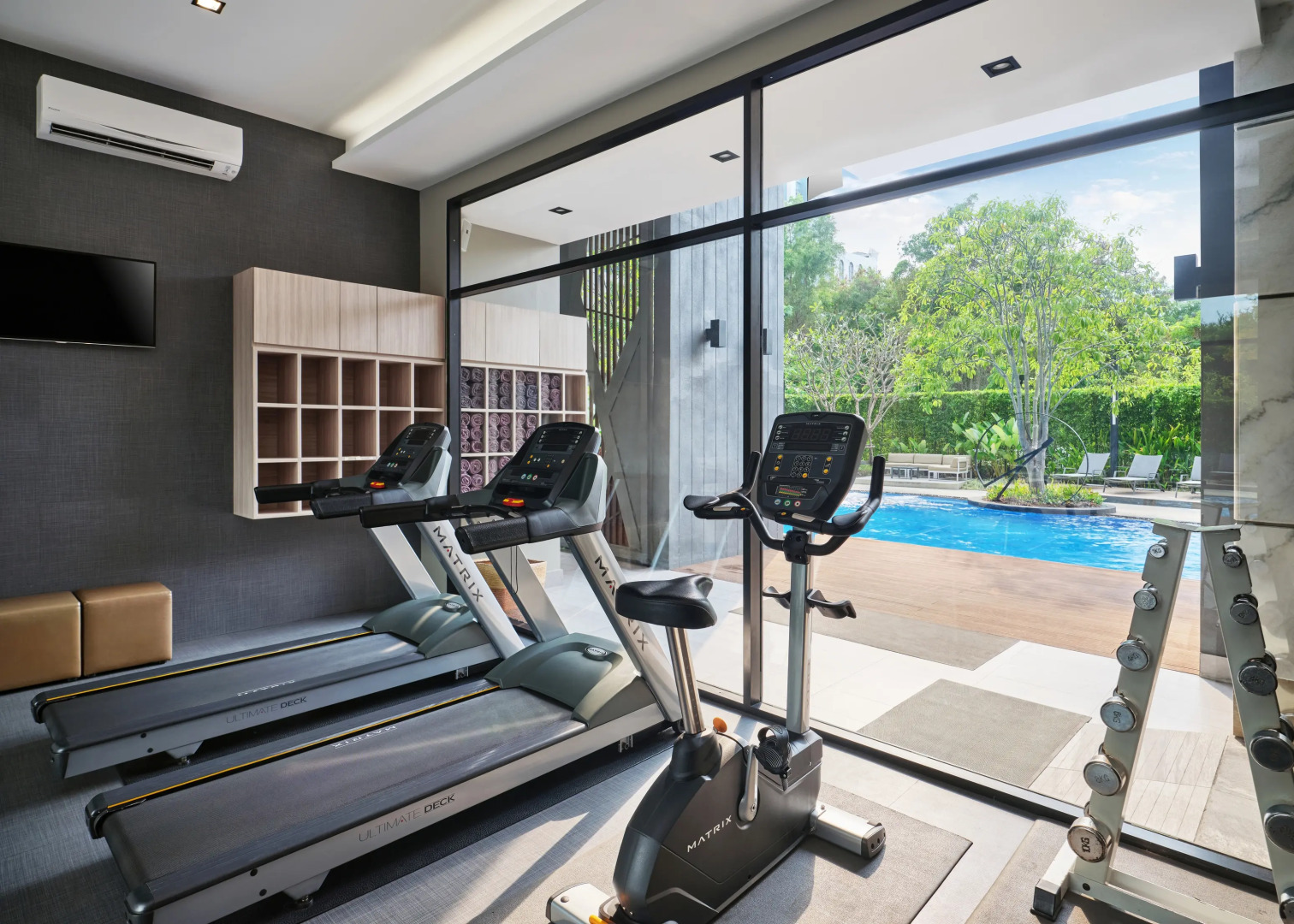 Altera Hotel and Residence