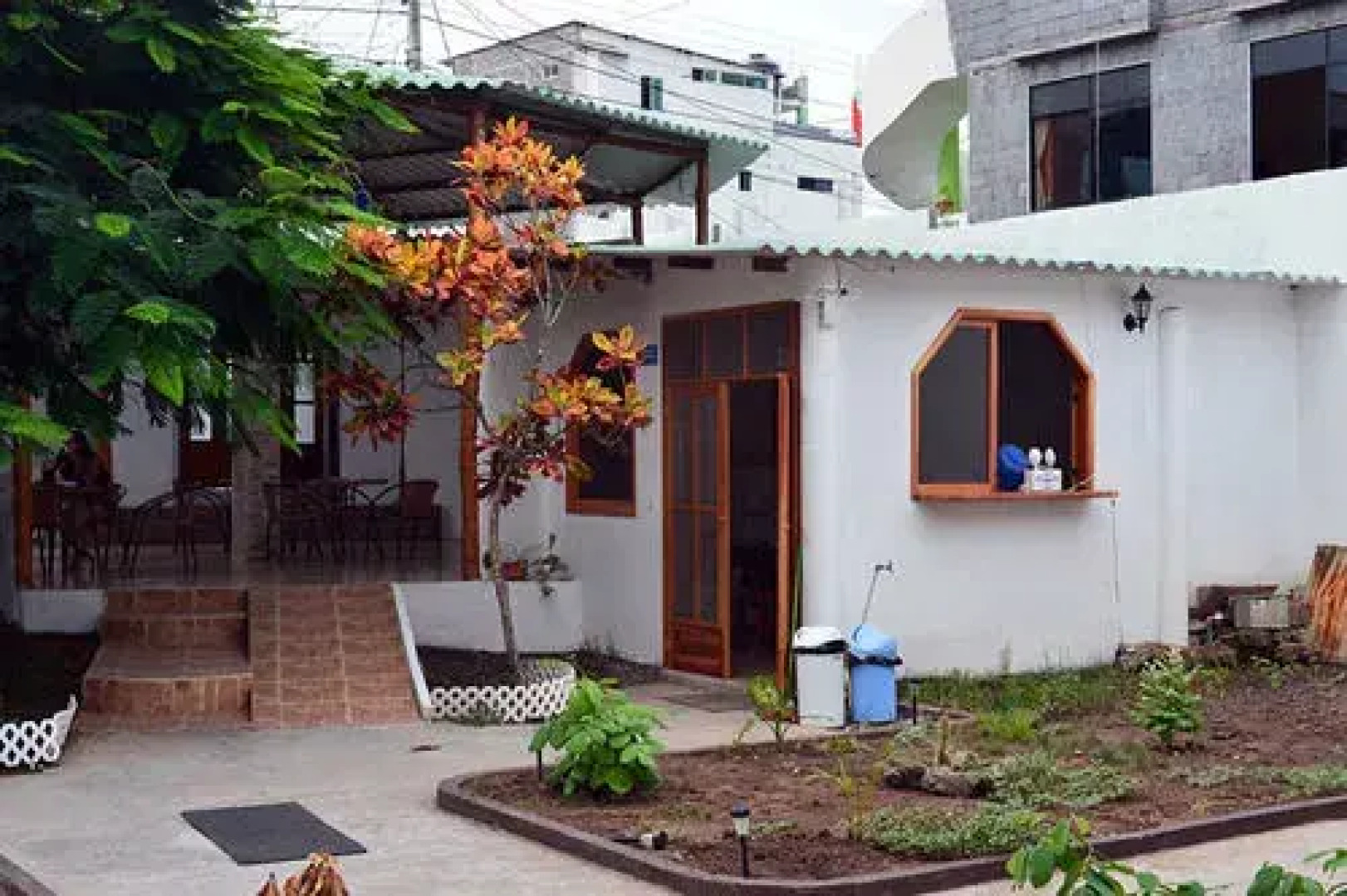 White House Galapagos