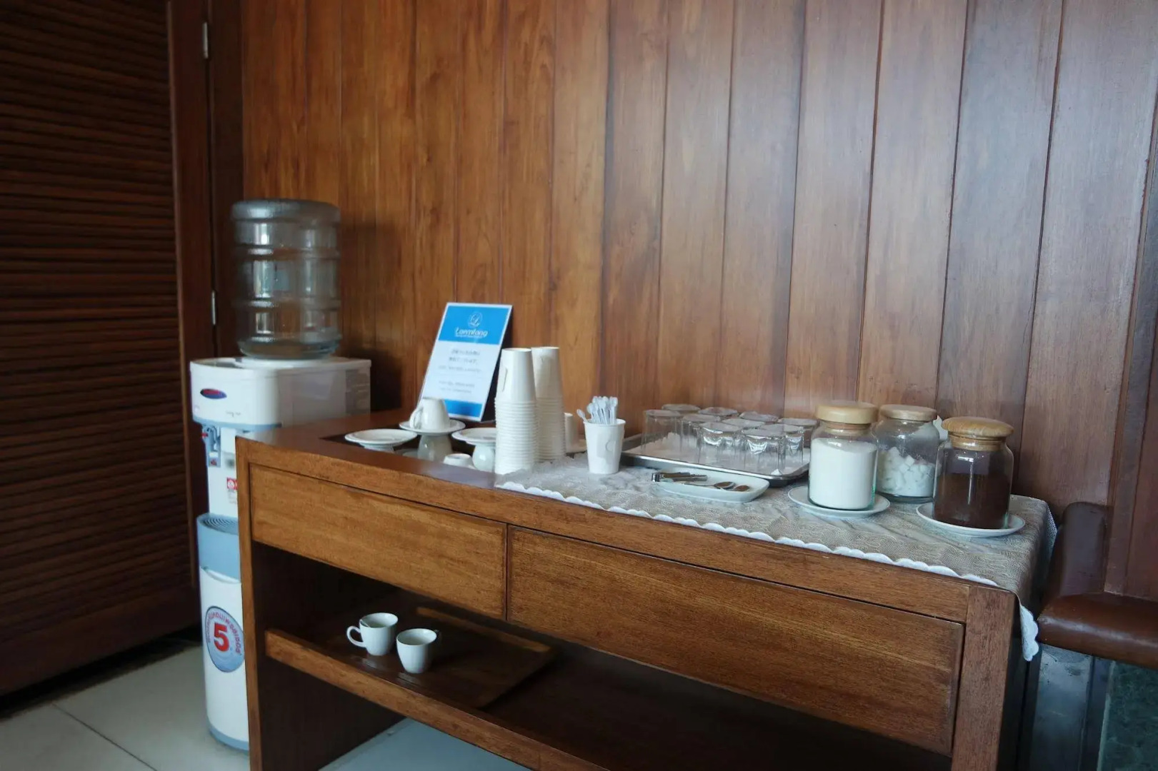 Laemtong Service Apartment