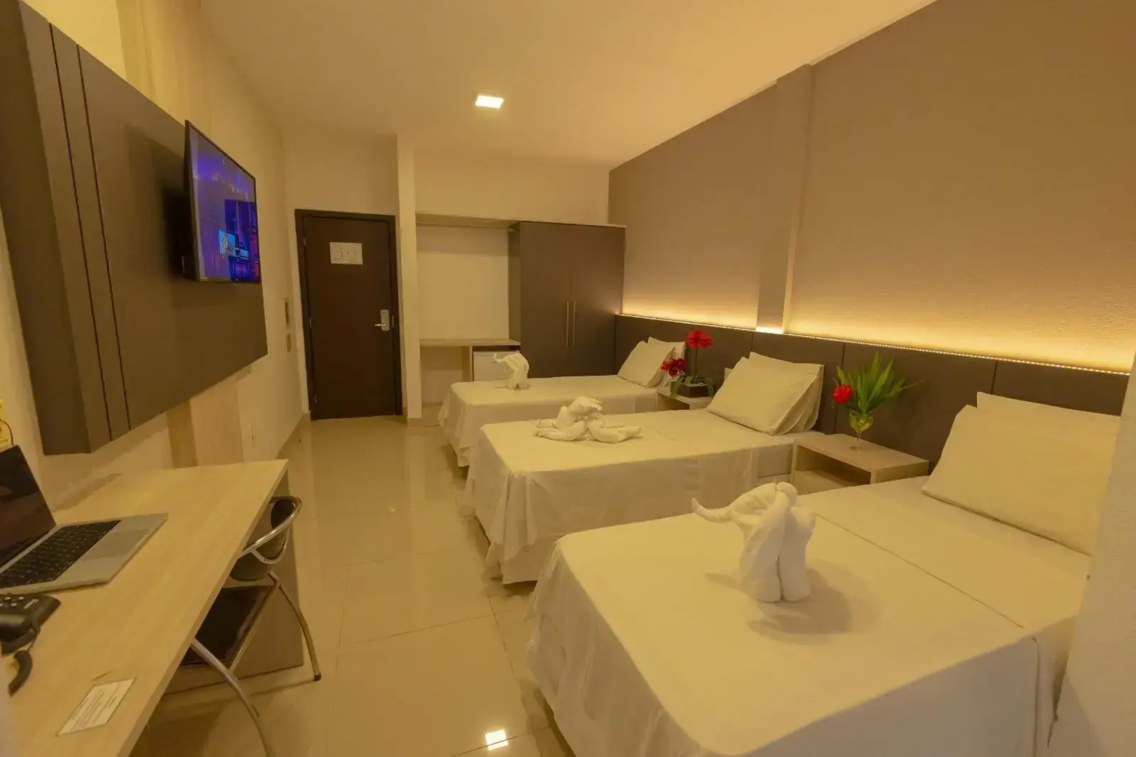 Hotel BHS