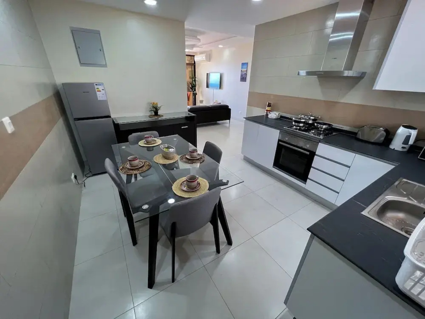 Remarkable 3-bed Apartment in Zanzibar