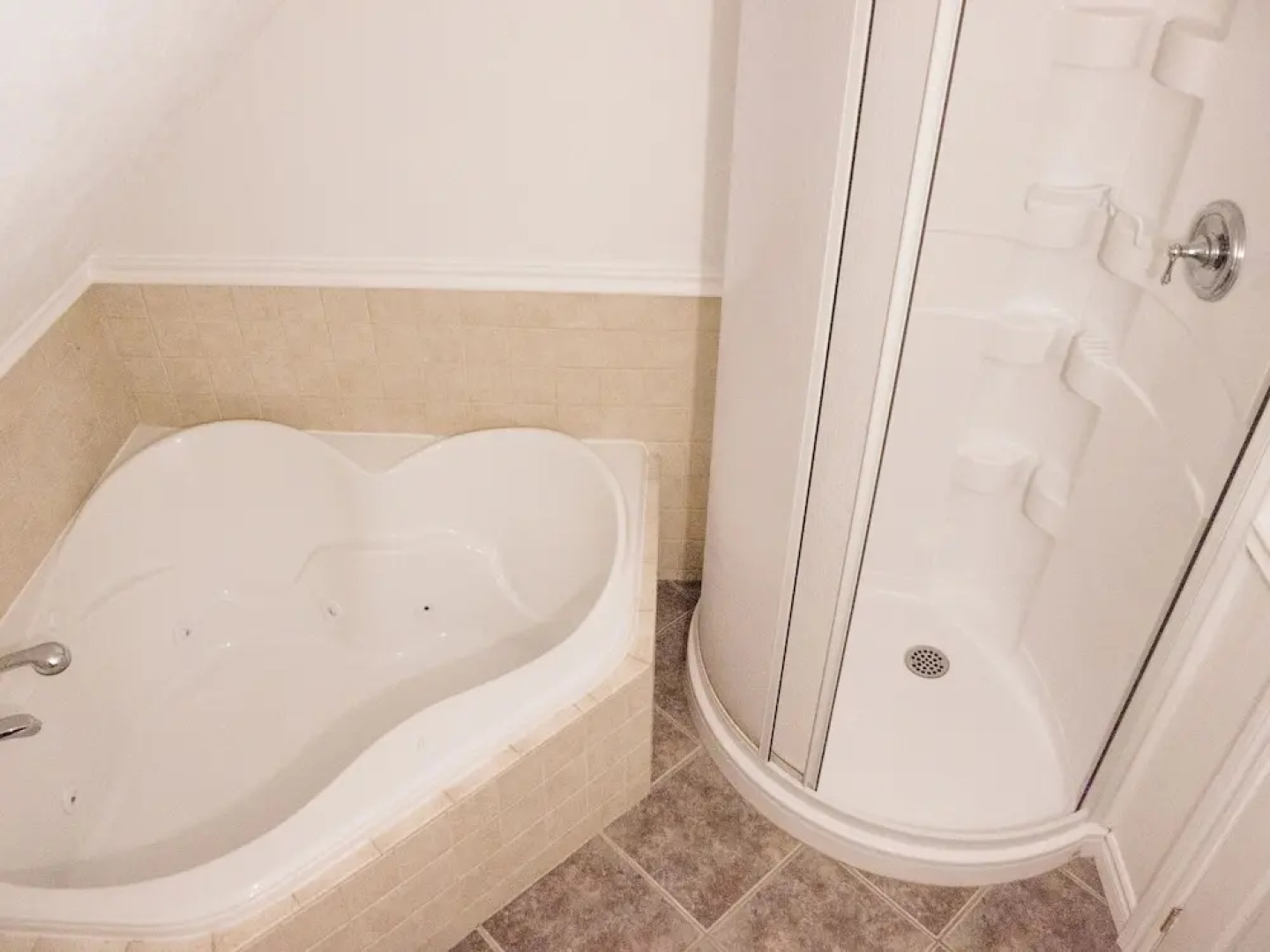 Cherry Lane Campground & Cottages