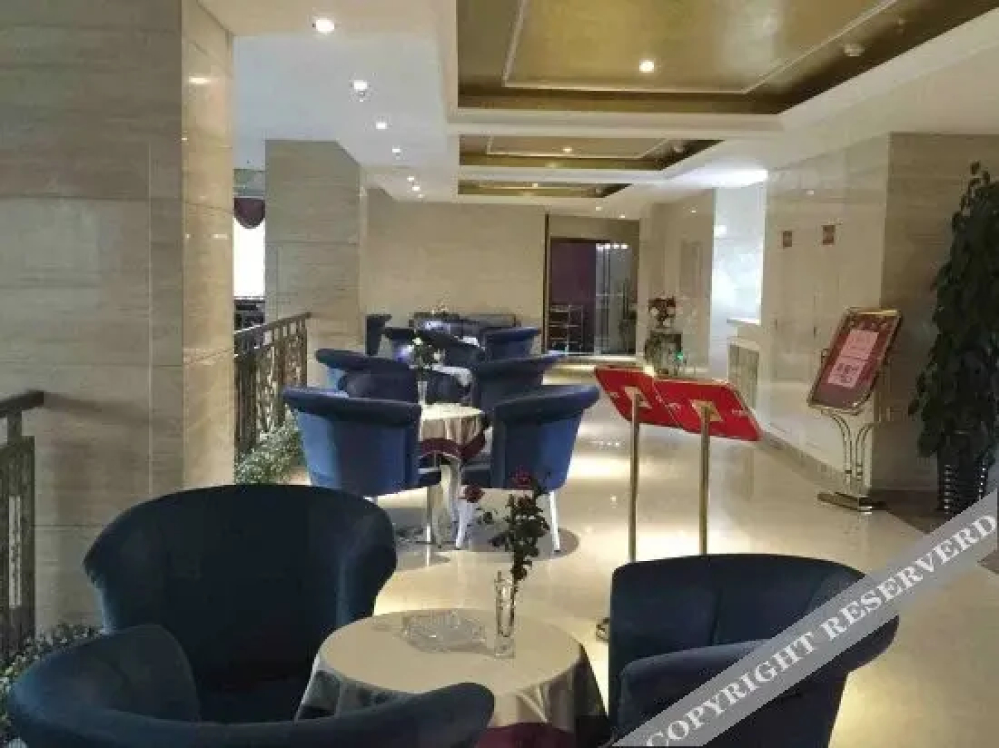 Urba Bona Hotel (Golmud Railway Station & Kunlun Park Branch)