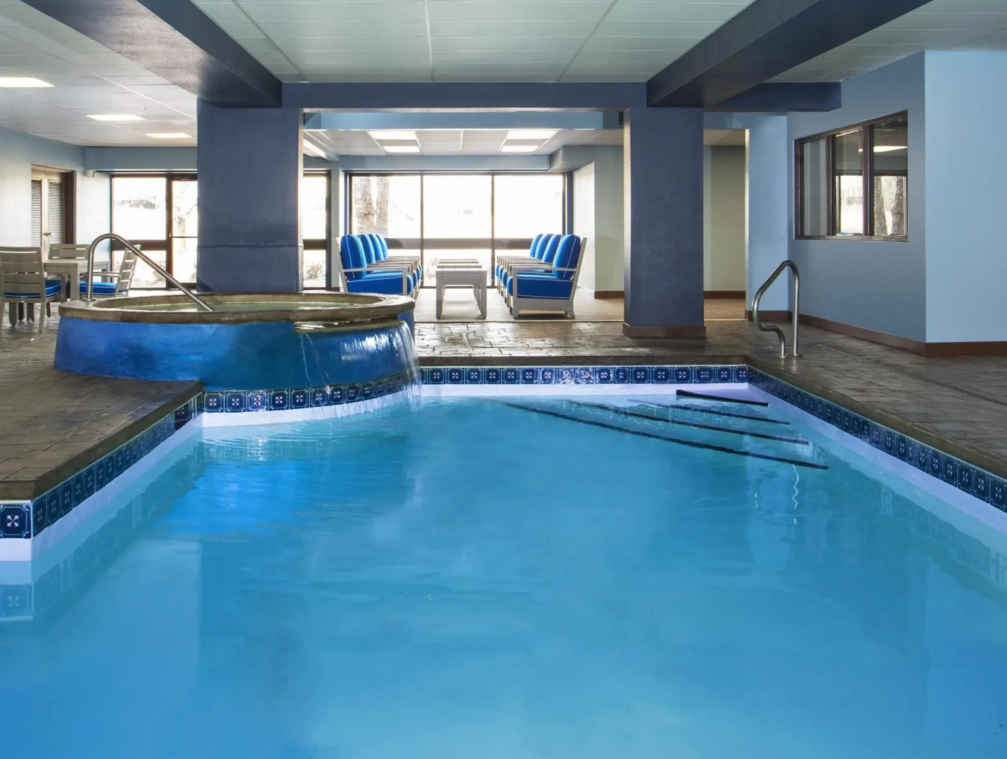 Four Points by Sheraton Bentonville