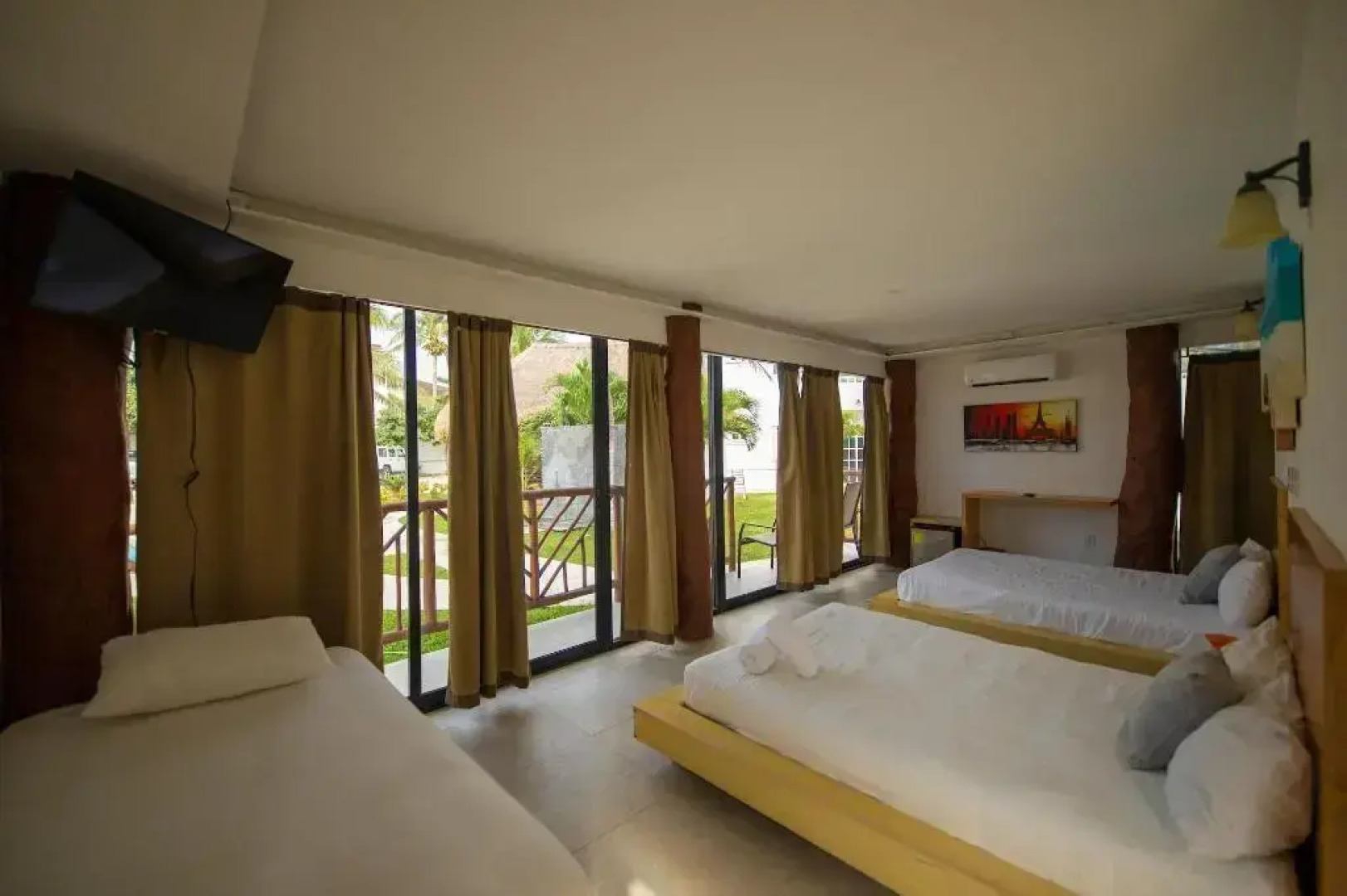 Capital O Hotel Arena Beach Club