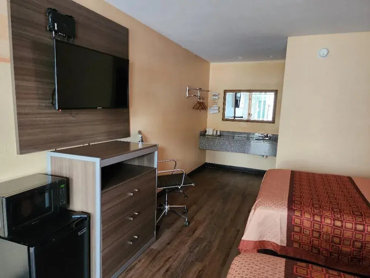 Key West Inn - Clanton