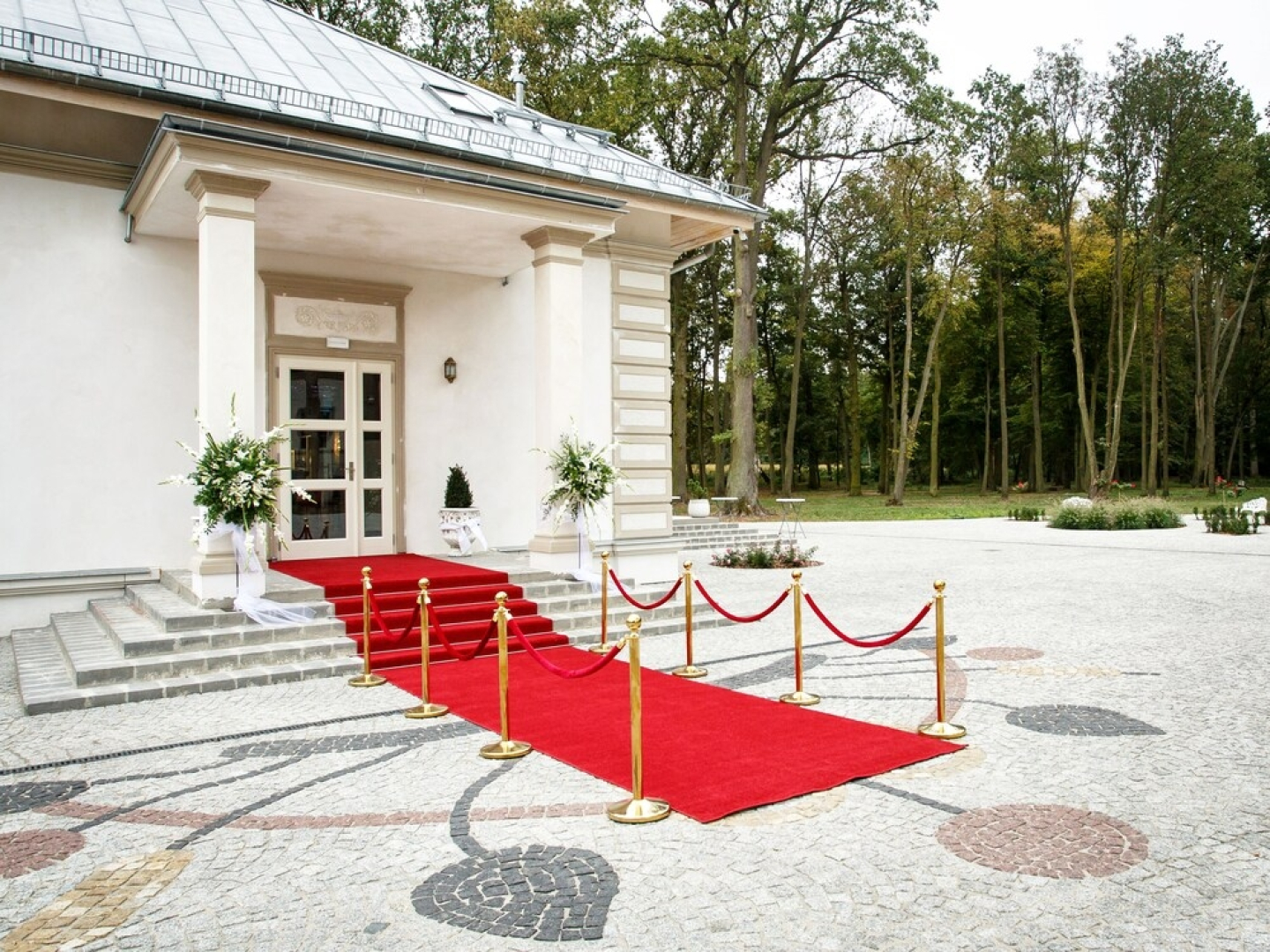 Zespol Palacowo-Parkowy w Dabrowce