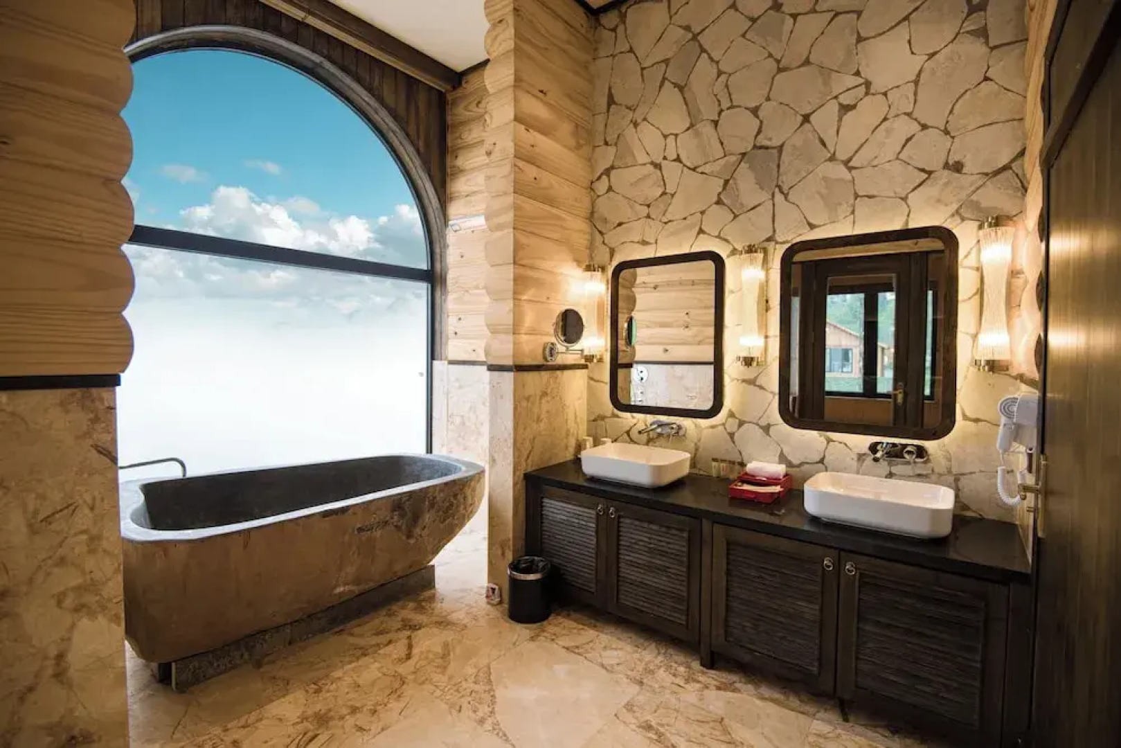 Sapa CatCat Hills Resort