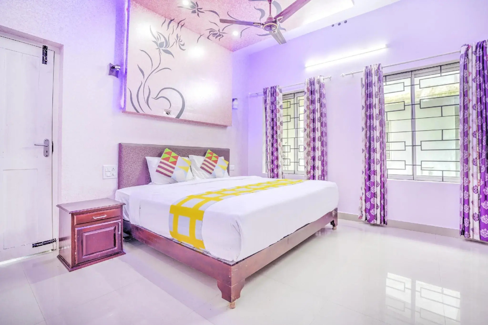 OYO 79234 Misty Planet