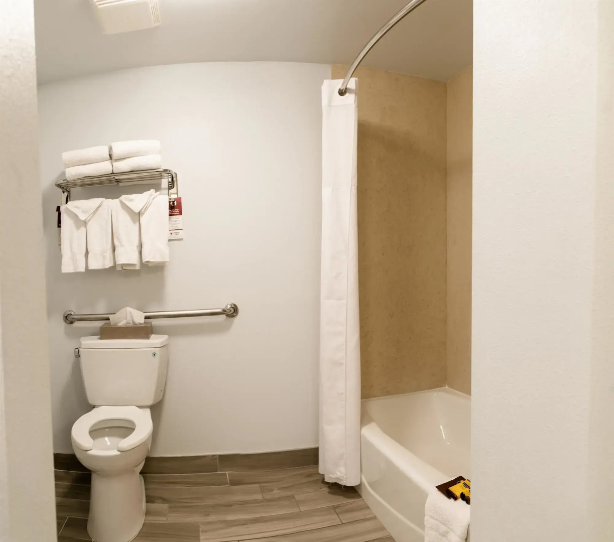 City Express By Marriott Manhattan Beach