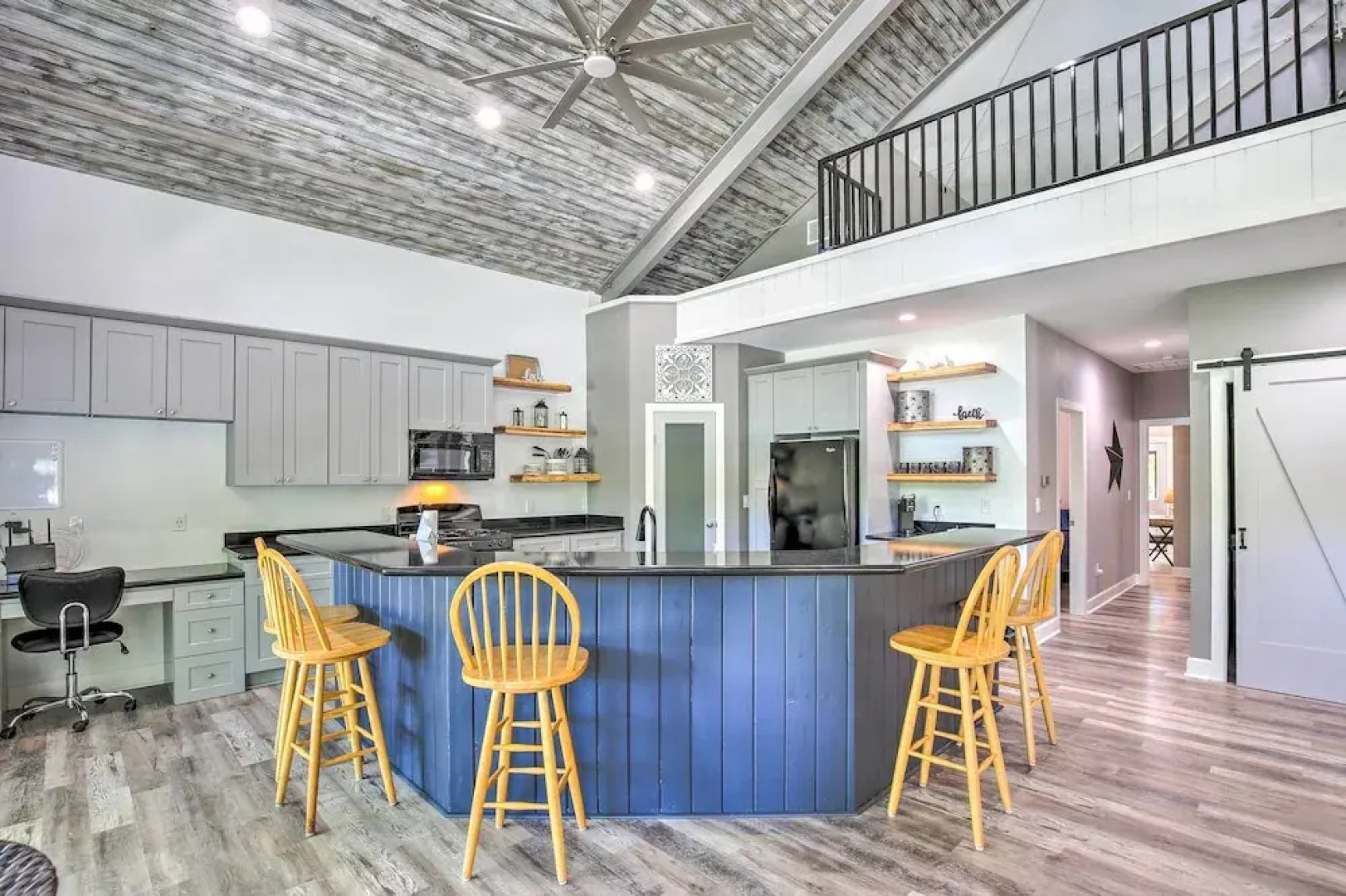 Outdoor Entertainment Space: Home in Mcqueeney