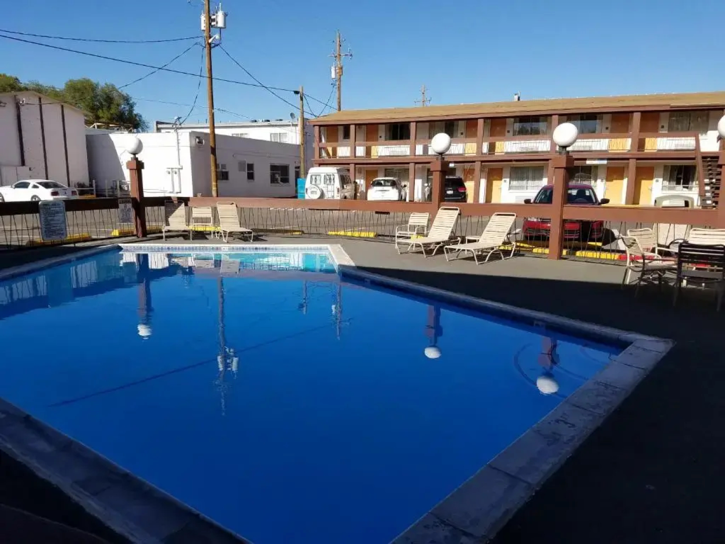 Thunderbird Motel