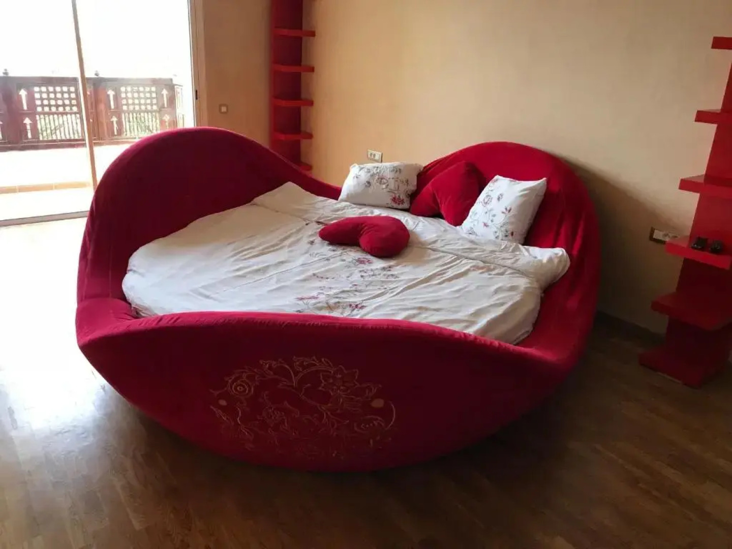 Villa 33 haut standing Avec piscine et Hammam