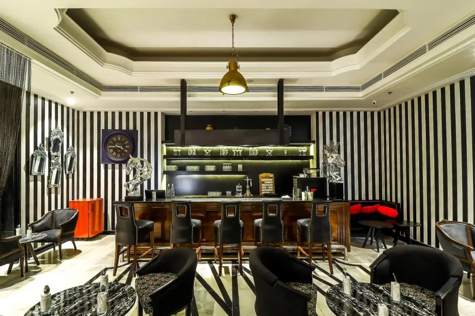 Hotel Piccadily Raipur