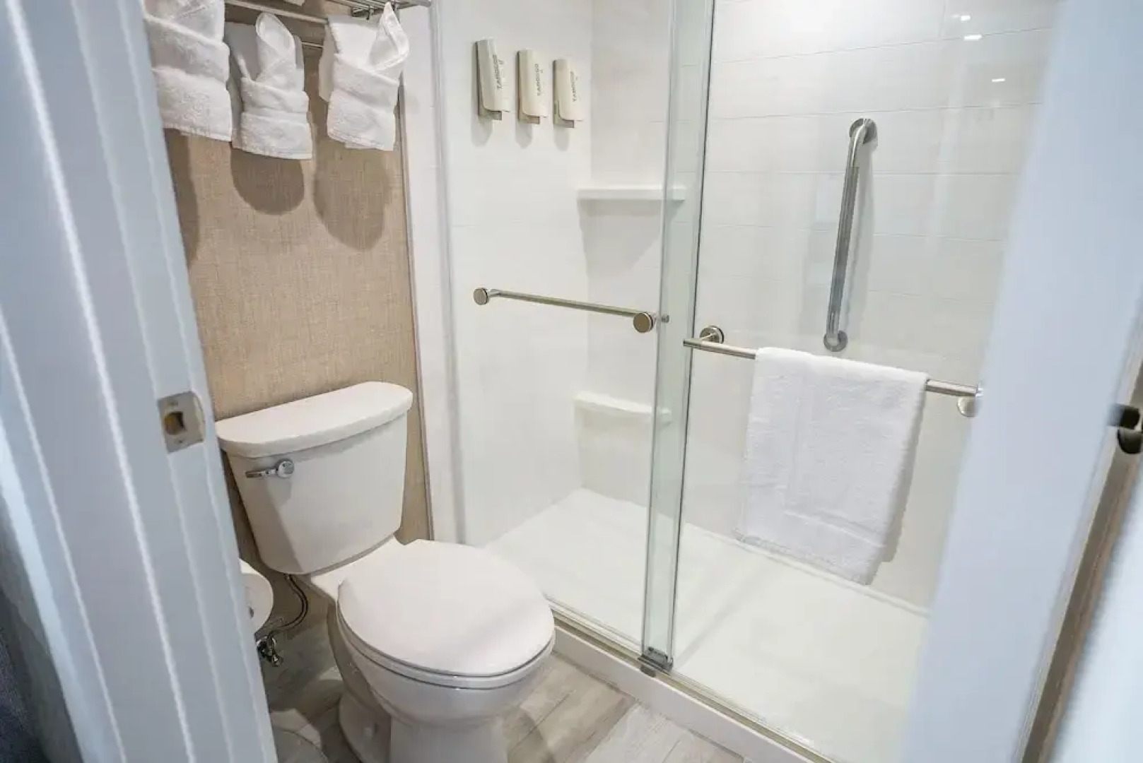 Spray Beach Oceanfront Hotel