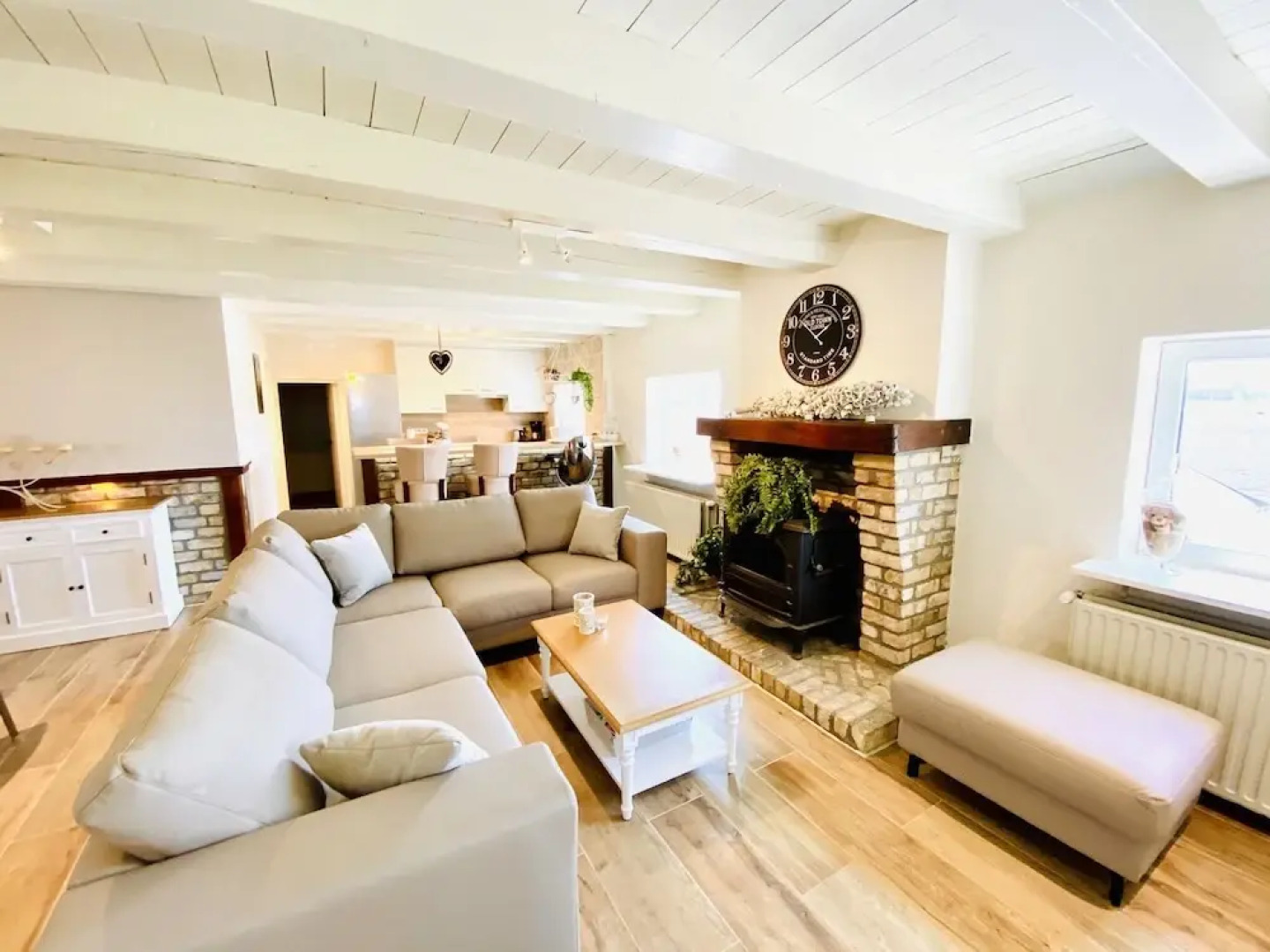 Spacious Holiday Home in Middelkerke near Belgian Coast