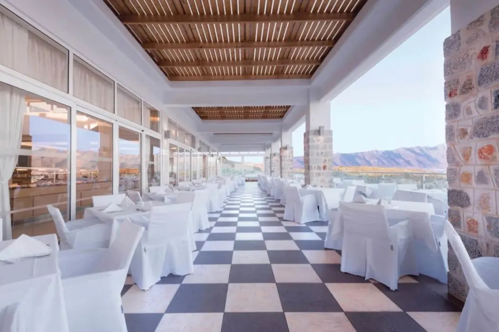 Grand Blue Beach Hotel