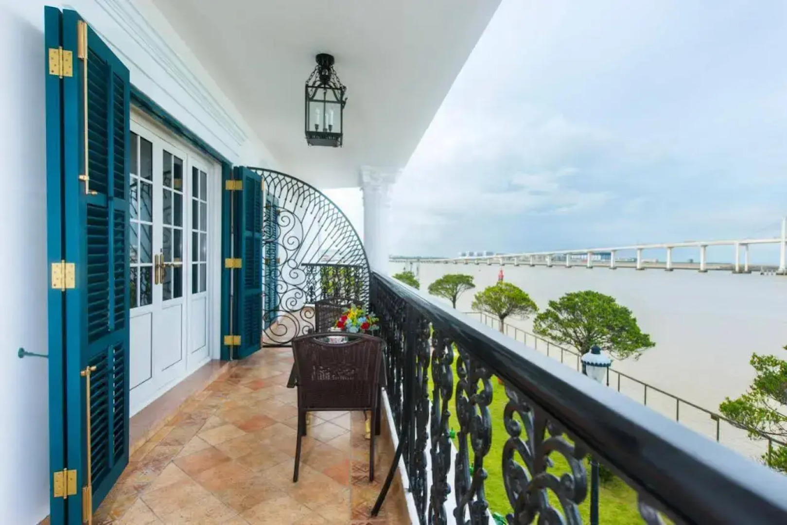 The Sanrock By Le Reve Hotels