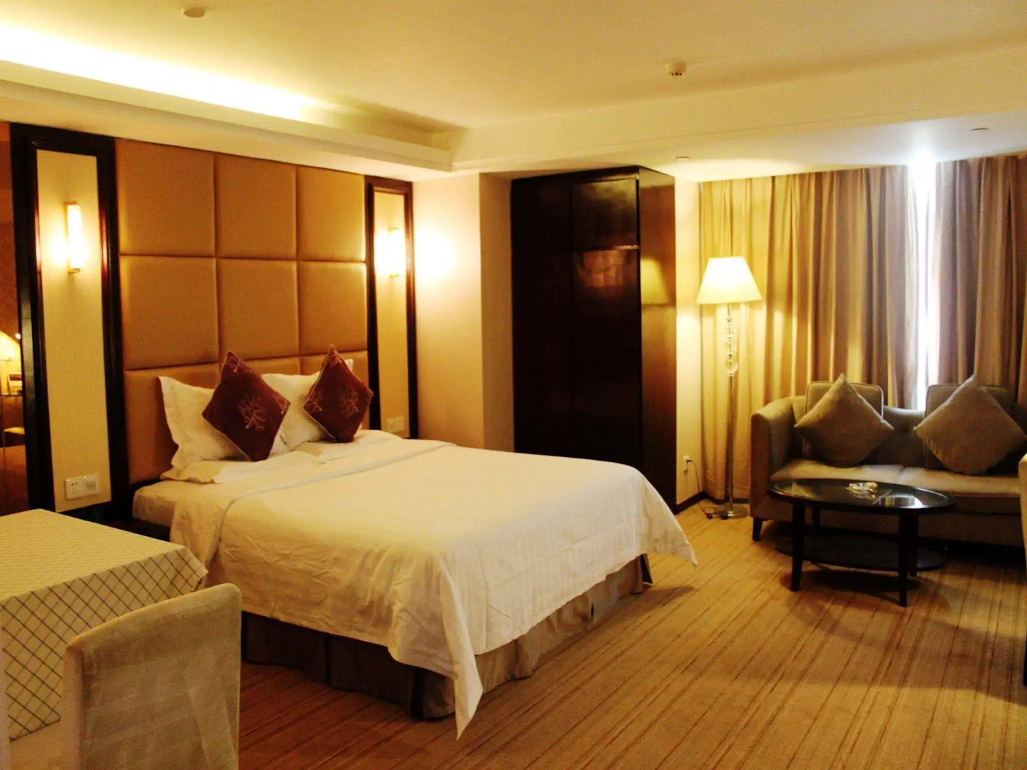 Zhengzhou Yuehai Hotel