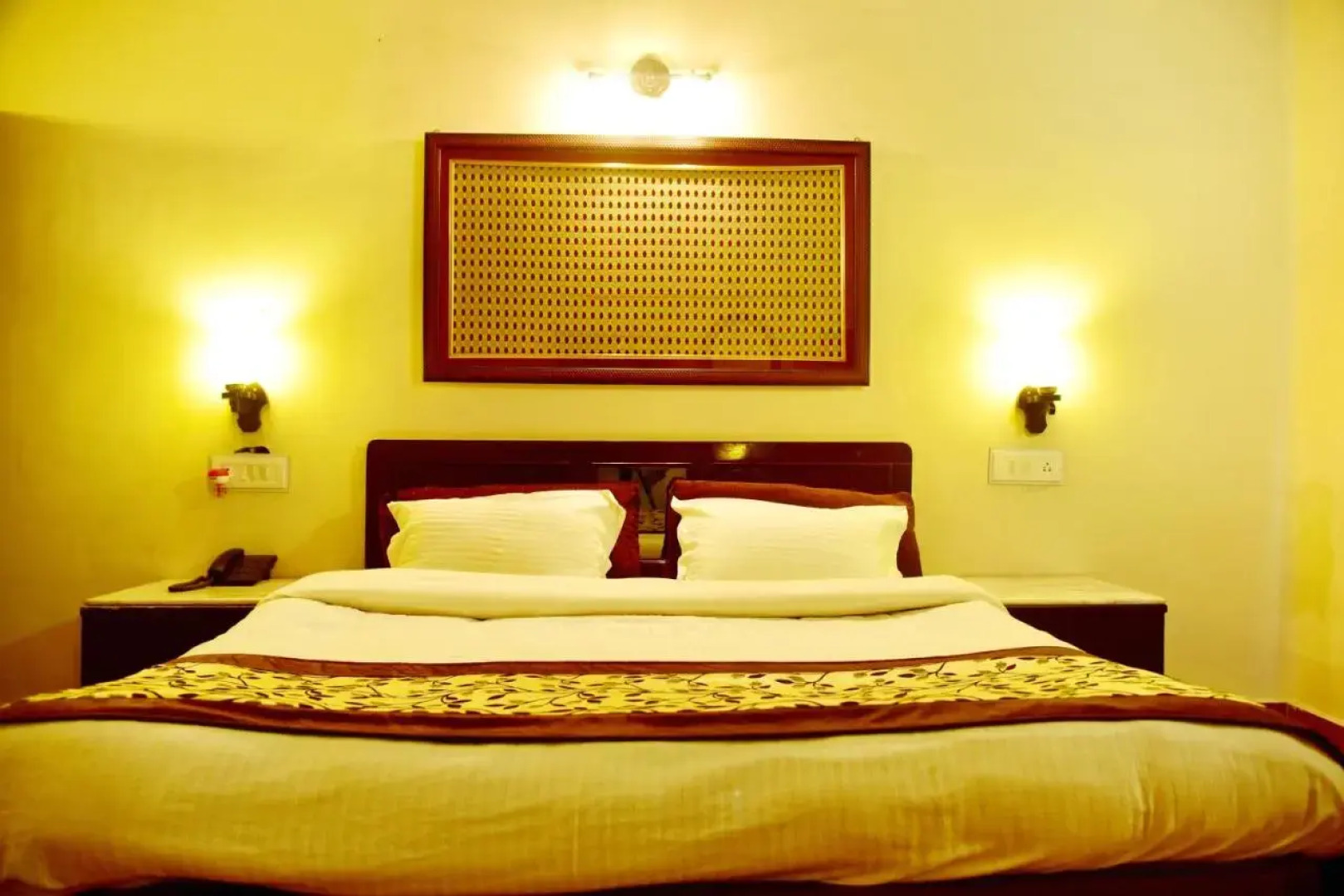 Xomotel Ranikhet Heights