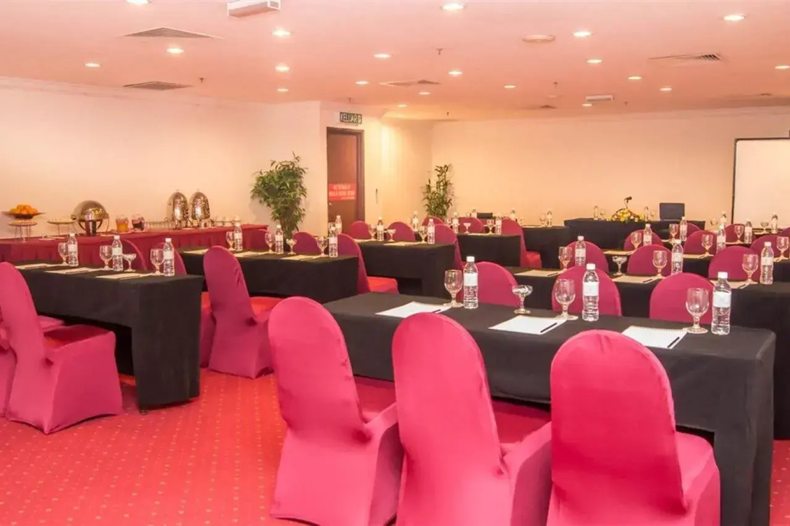 Hotel Grand Continental Kuching