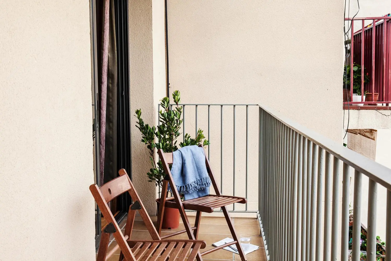 AinB Eixample Entenza Apartments