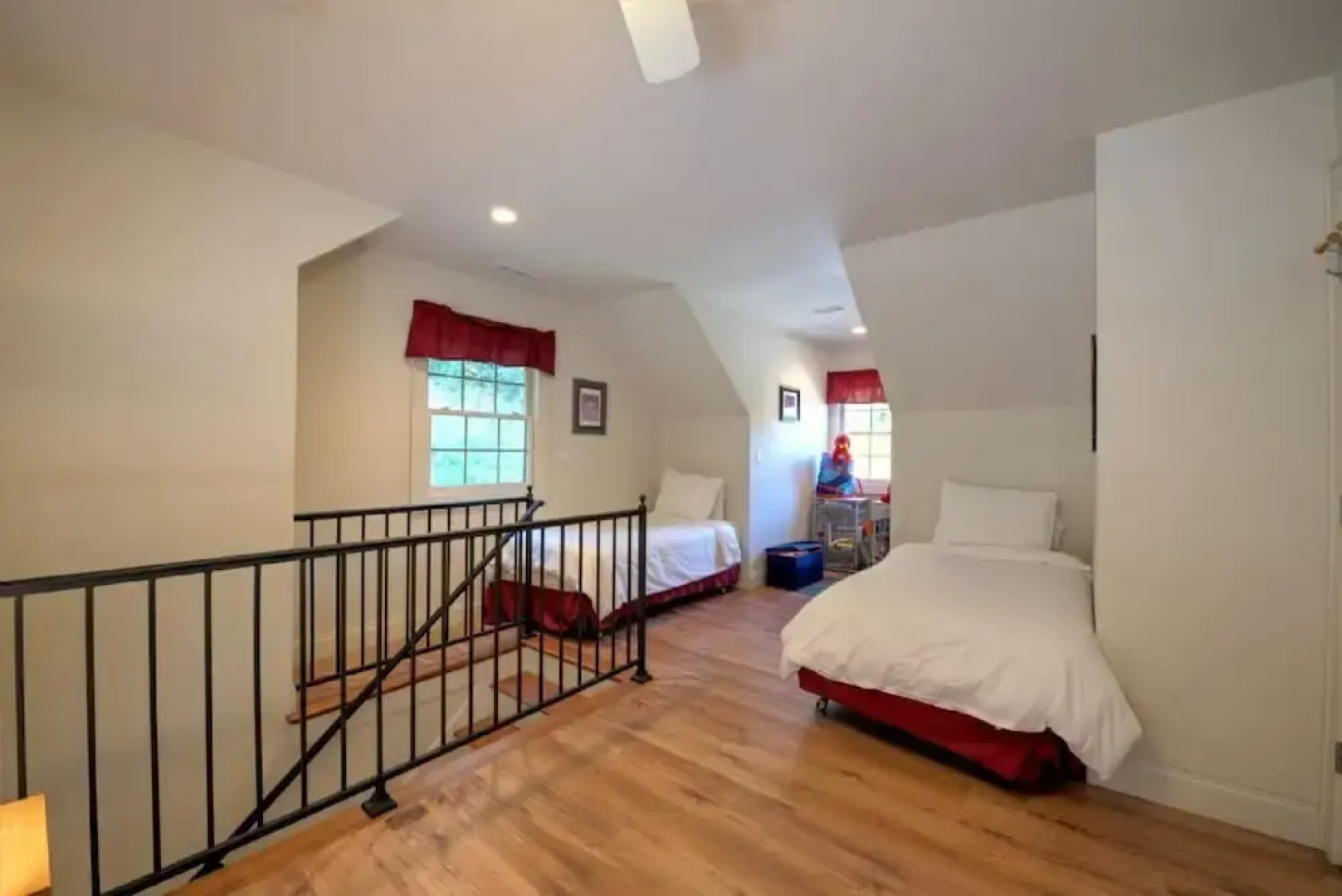 Lake Serenity - 6 Br Home