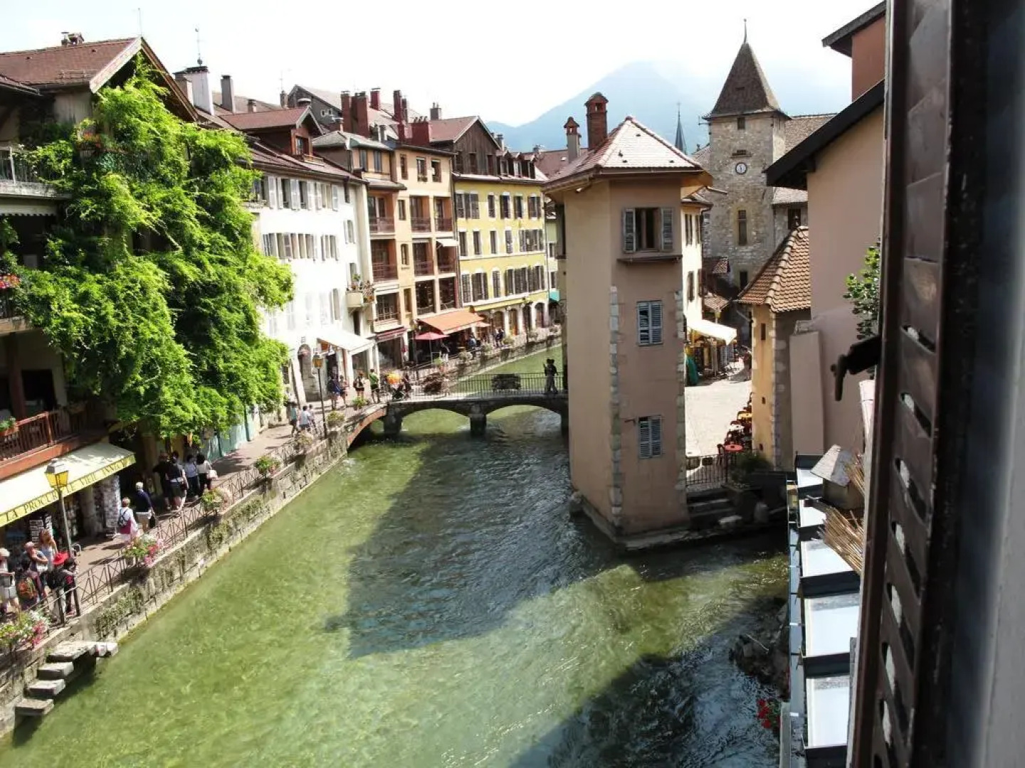 LIsle "Lofts & Lakes"