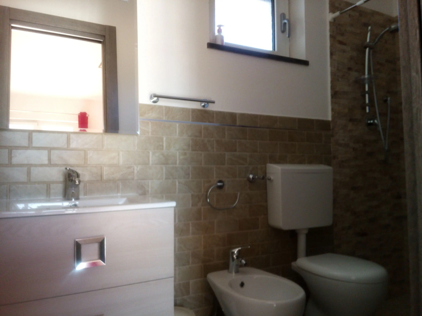 Valeri's Country House