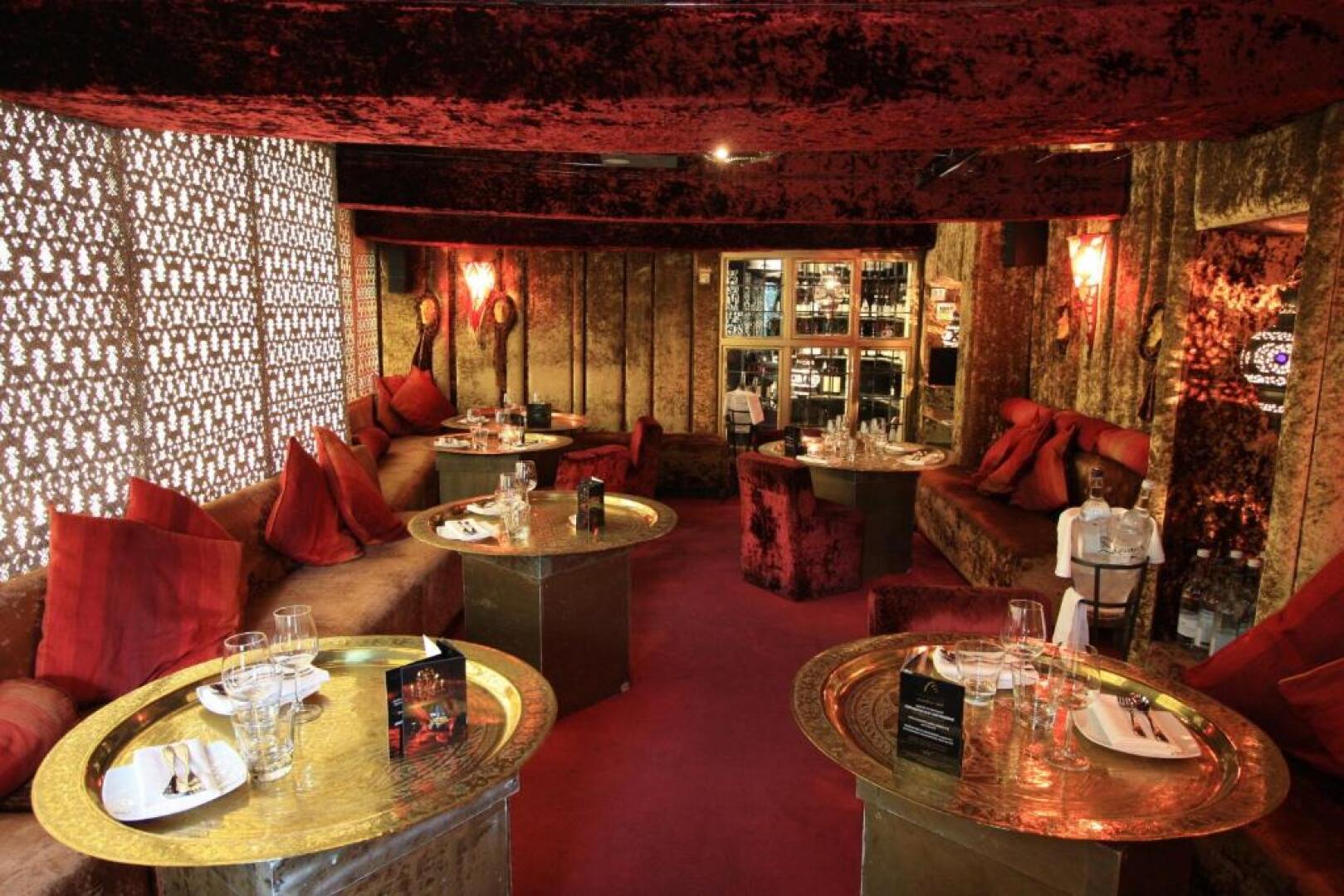 Crazy Bear Hotel-Stadhampton