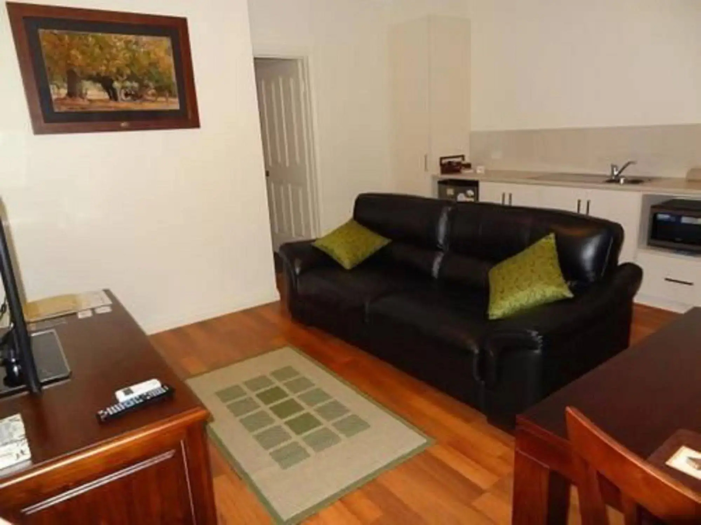 Hahndorf Oak Tree Cottages