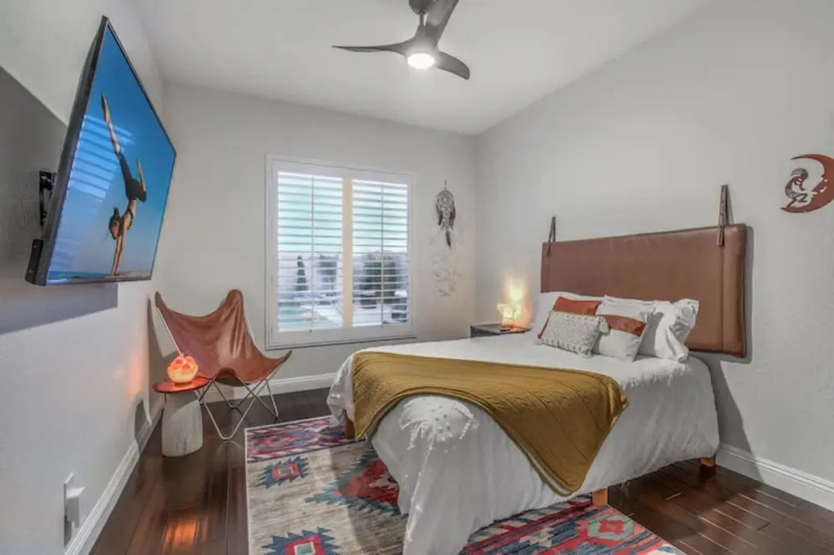 ZEN Retreat Jacuzzi Fire Pit BBQ Hammocks Patio Yoga Room Parking