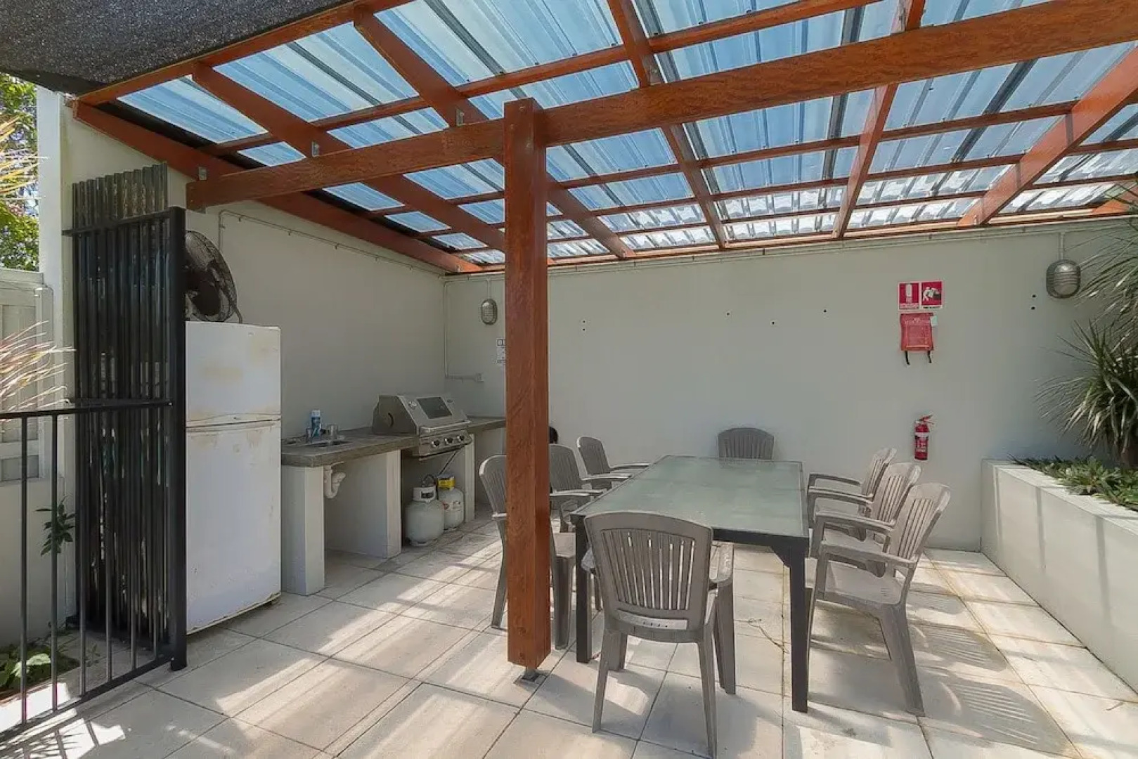 Serenity 3 Bedroom Holiday Apartment