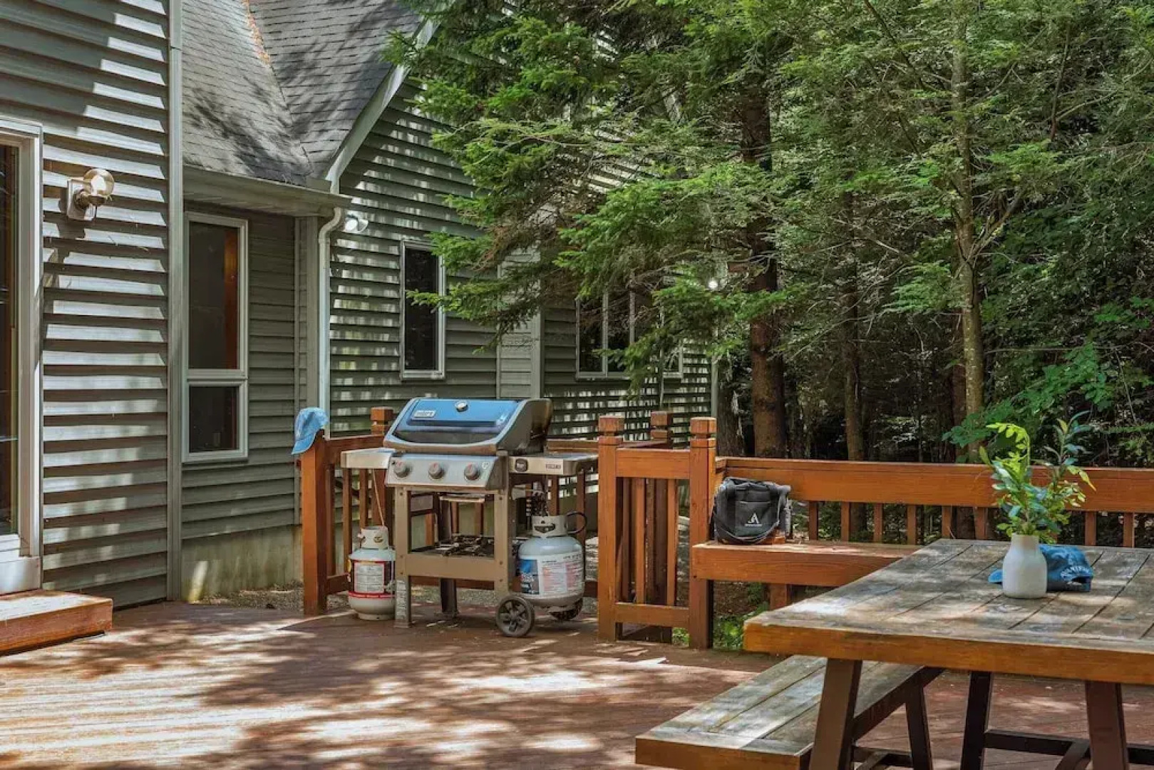 Tranquil Waterside by Avantstay Lakefront + Dock, Game Room, Views