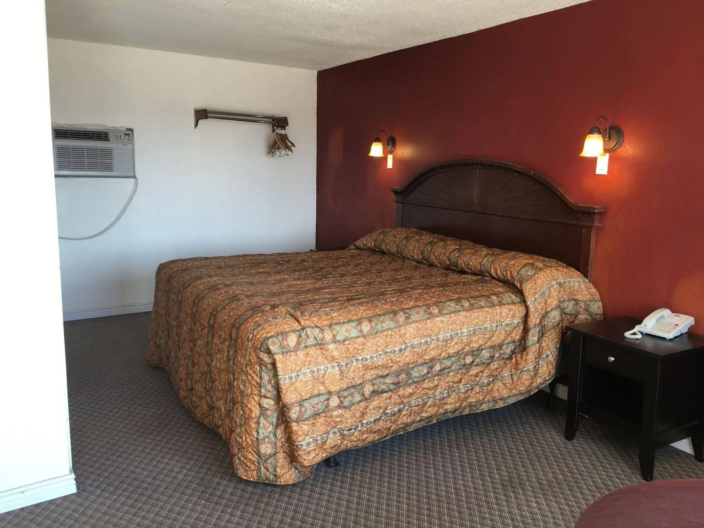 Travelers Lodge Motel & RV Park US-287&US-96