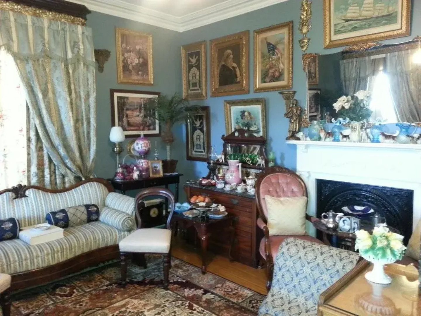 The Breakers Bed and Breakfast