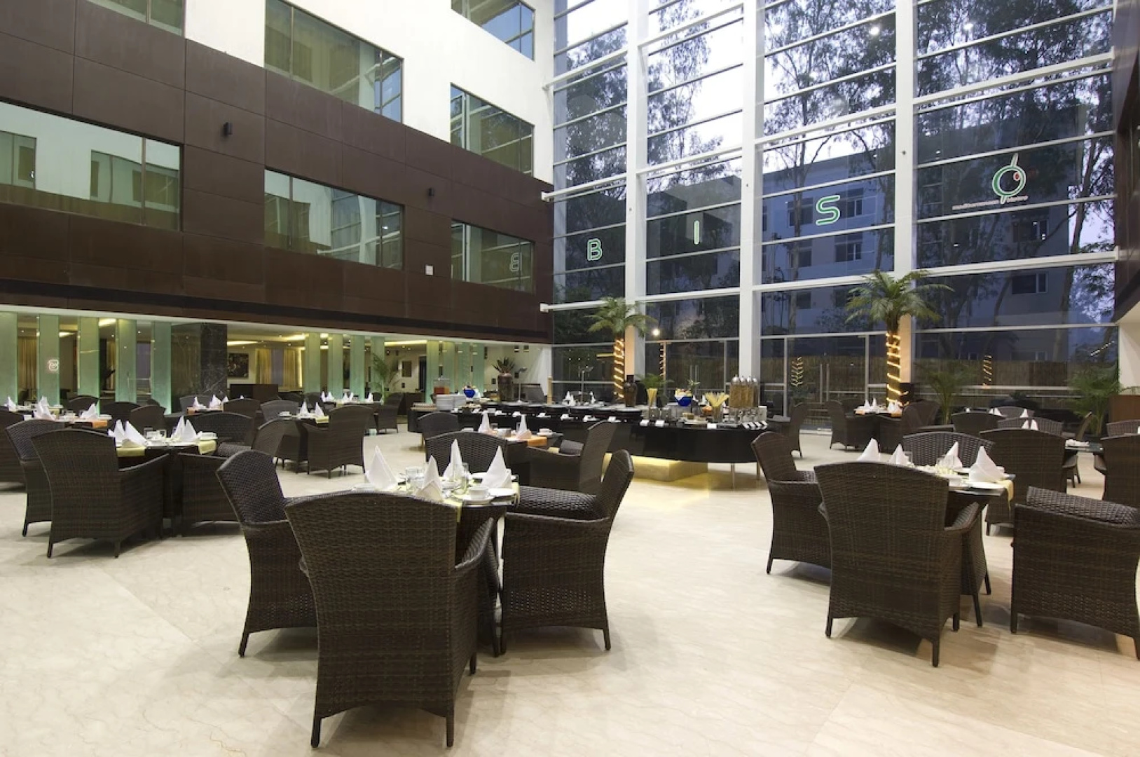 Mind Space Hotel, Pimpri